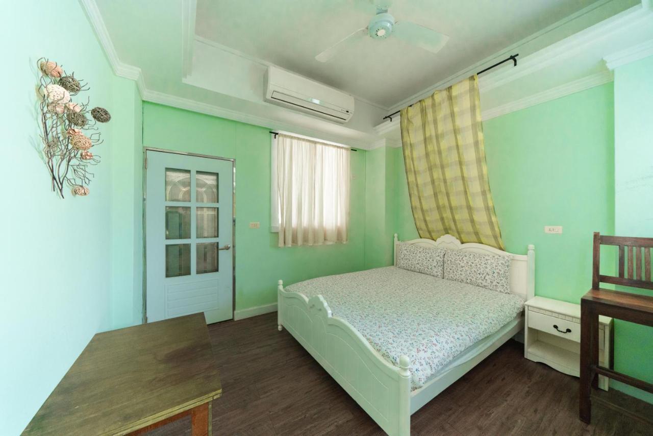 Flower House Apartment Kota Hualien Bagian luar foto