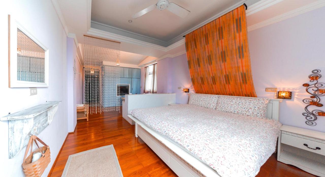 Flower House Apartment Kota Hualien Bagian luar foto